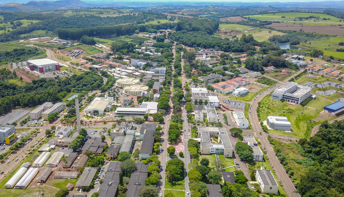 Vista aérea do campus da UFLA